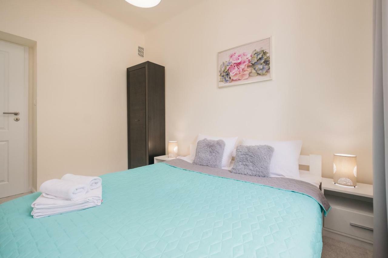 Miodowa Old Town Apartment Варшава Екстериор снимка
